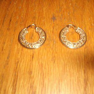 L.H. Segal California clip earrings filigree hoops